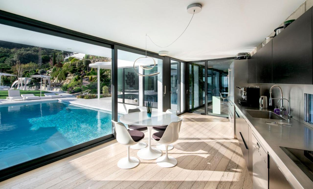 בדלונה Ibiza Style Barcelona Luxury Villa מראה חיצוני תמונה