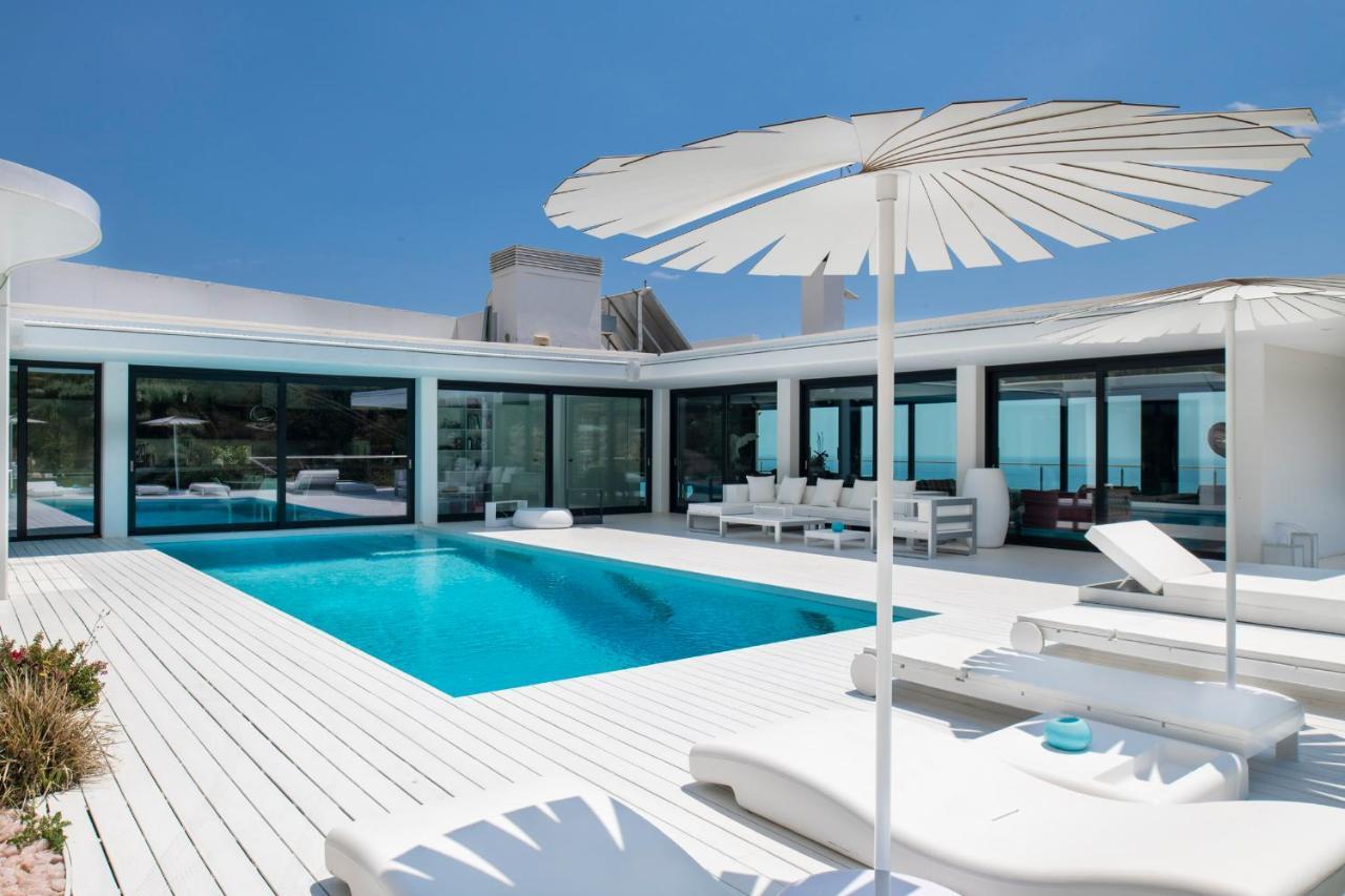בדלונה Ibiza Style Barcelona Luxury Villa מראה חיצוני תמונה