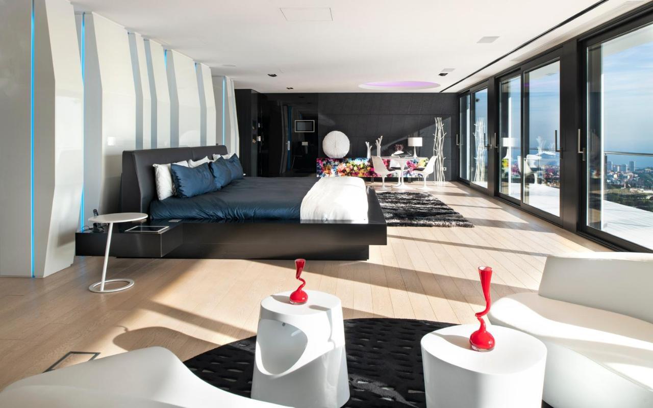 בדלונה Ibiza Style Barcelona Luxury Villa מראה חיצוני תמונה