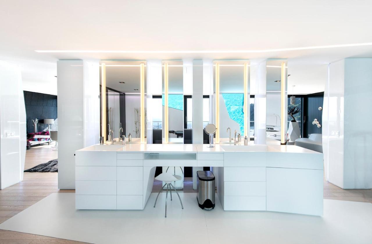 בדלונה Ibiza Style Barcelona Luxury Villa מראה חיצוני תמונה
